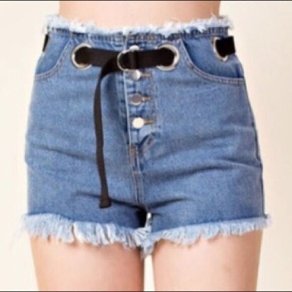 Belted Fringe Denim Shorts - Picture 4 of 10